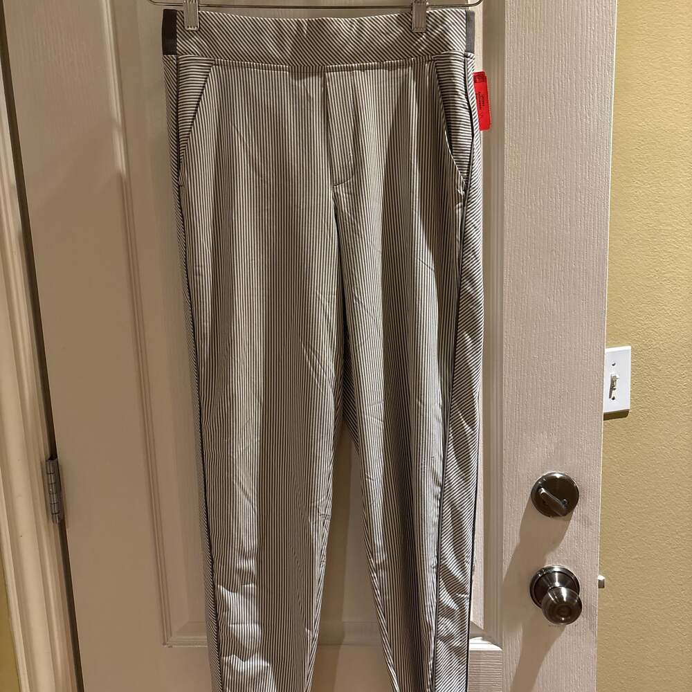 Athleta Brooklyn Textured Ankle Pant City Stripe Gray White